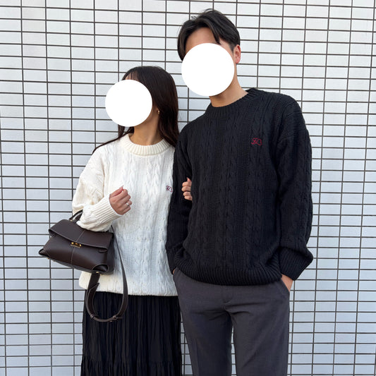 ケーブルニット